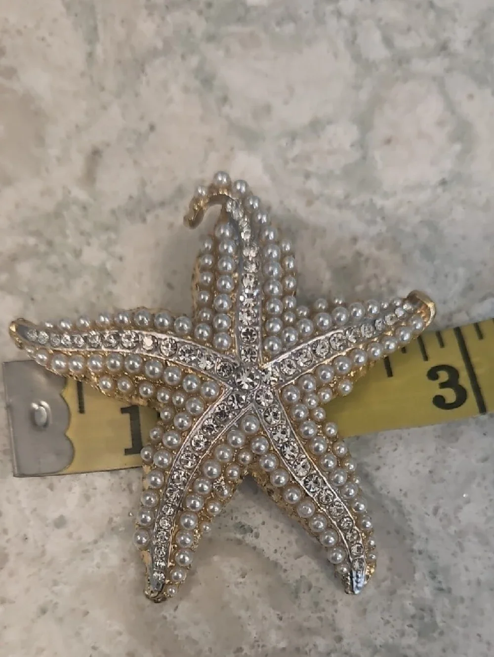 NWT Pearl & Crystal Starfish Hair Clip - Gold Tone
